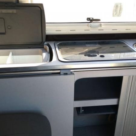 Transformação VW Transporter em Especial Dormitório
