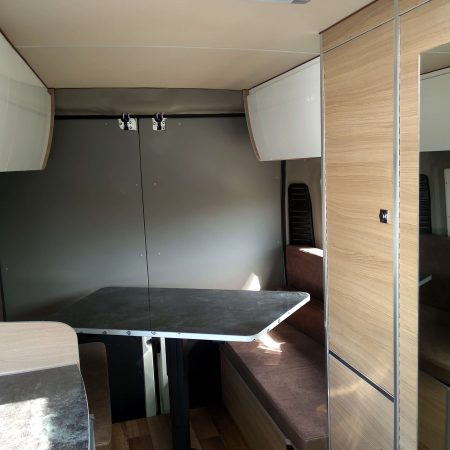 Transformação Fiat Ducato em Especial Dormitório