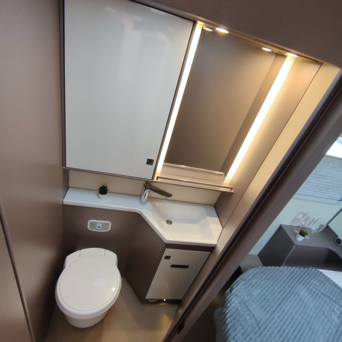 Bürstner Lyseo TD 732 Privilège - Image 12