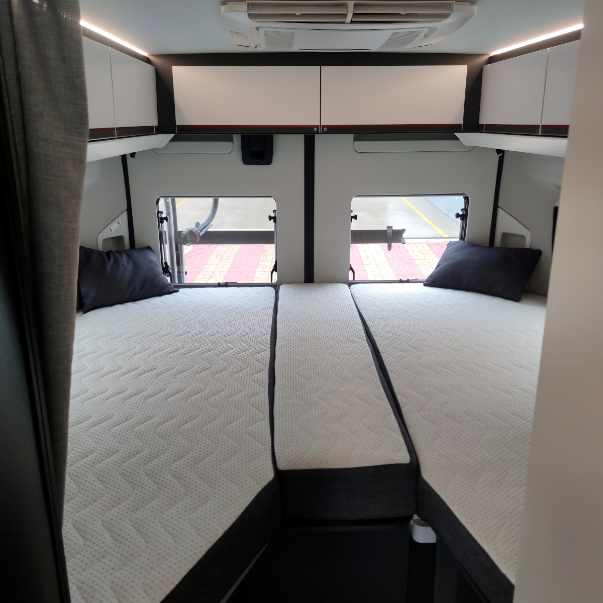 Adria Twin Sports 640 SLB - Image 10
