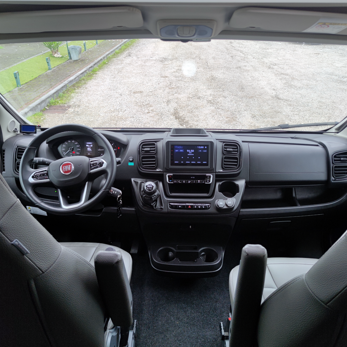 Adria Twin Sports 640 SLB - Image 4