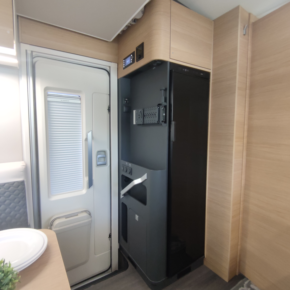 Adria Matrix 650 DC Luxe - Edição 60 Anos - Image 8